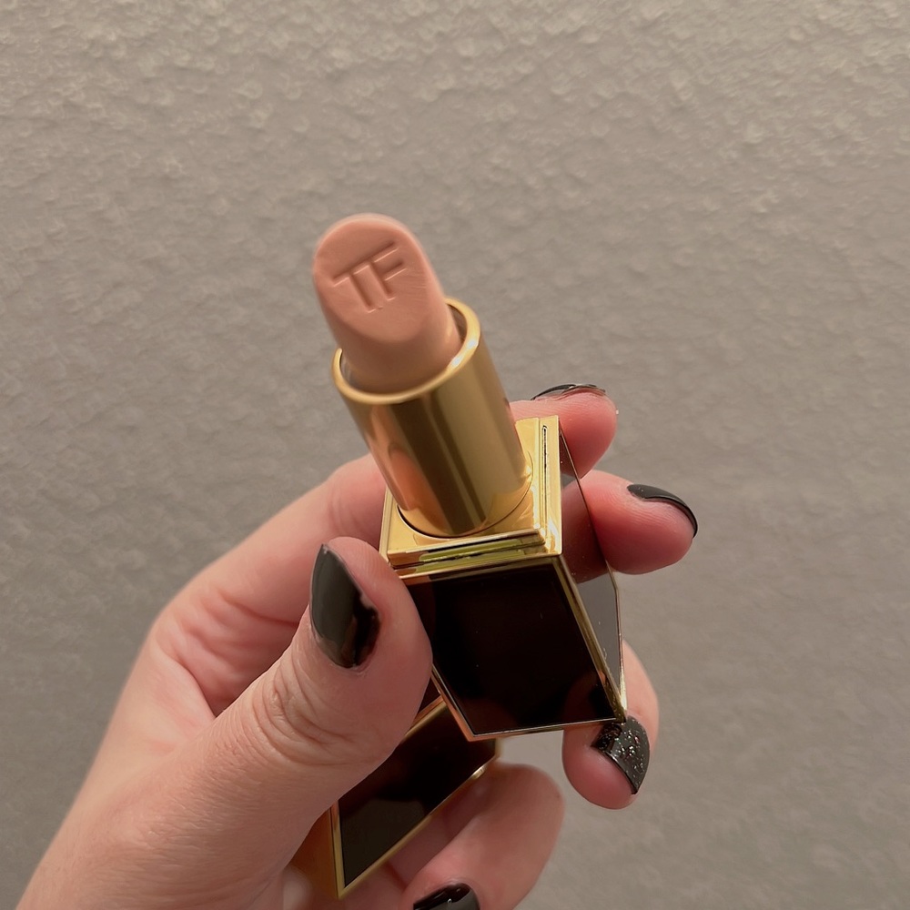 Tom Ford Lip Color 12 Nude Vanille